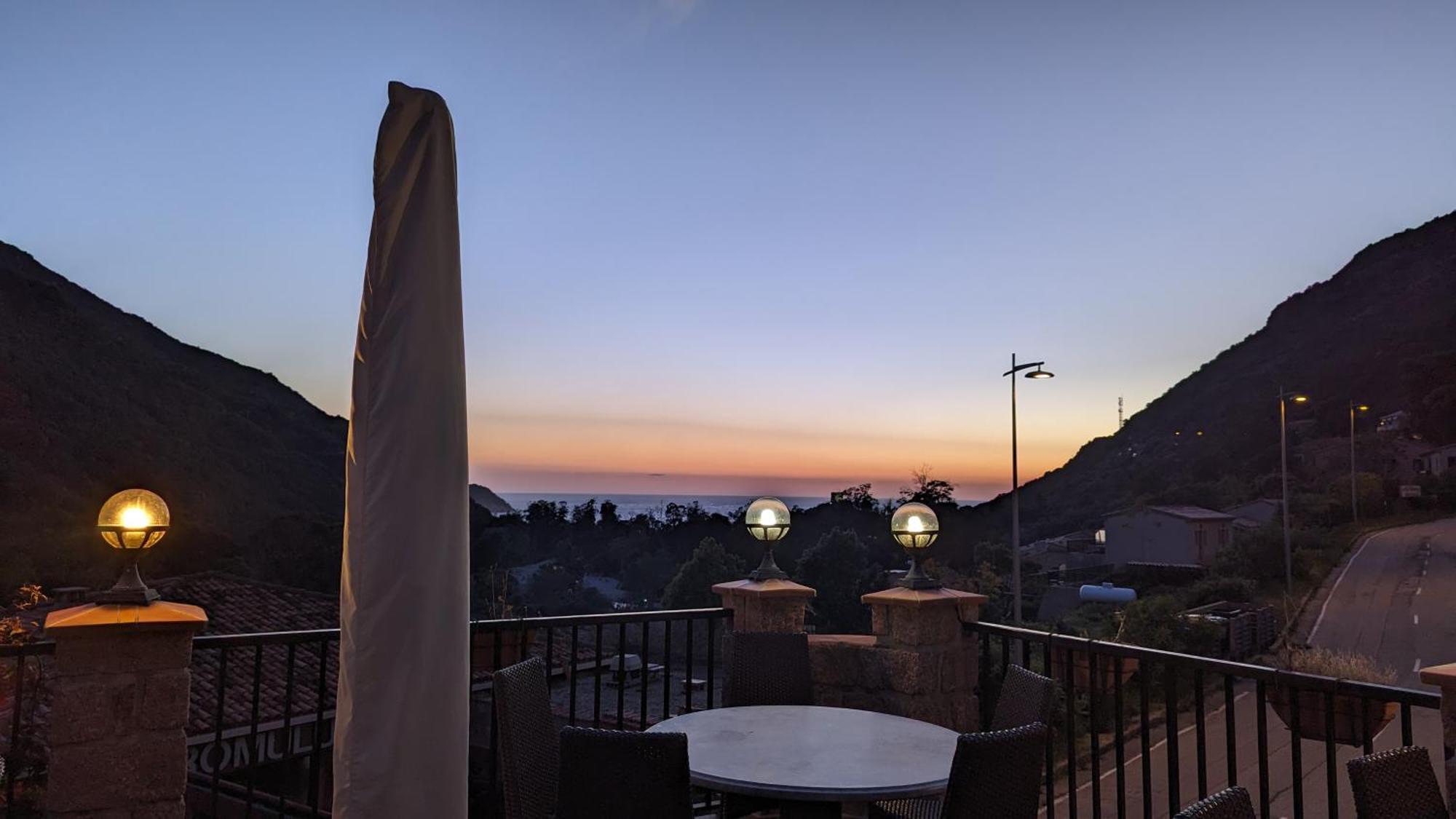 Le Porto T3 55M2 Vue Mer Immeuble Traditionnel En Pierre De Taille Avec Prestations Exceptionnelles Barbecue Ordinateur Videosurveillance Terrasse Panoramique Экстерьер фото